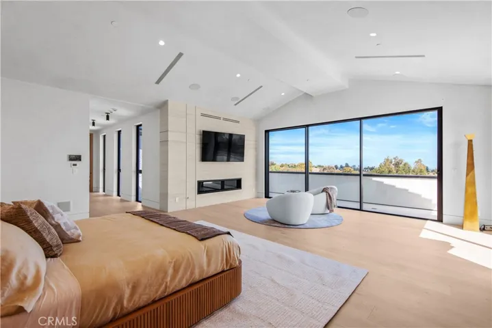 5340 Whitman Road, Hidden Hills, California 91302