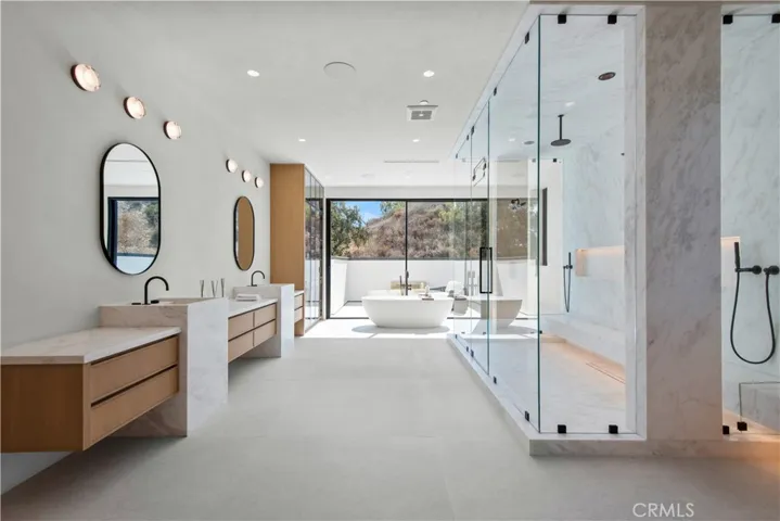 5340 Whitman Road, Hidden Hills, California 91302