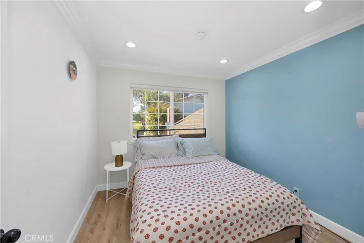 12341 Glacier, Los Alamitos, California 90720