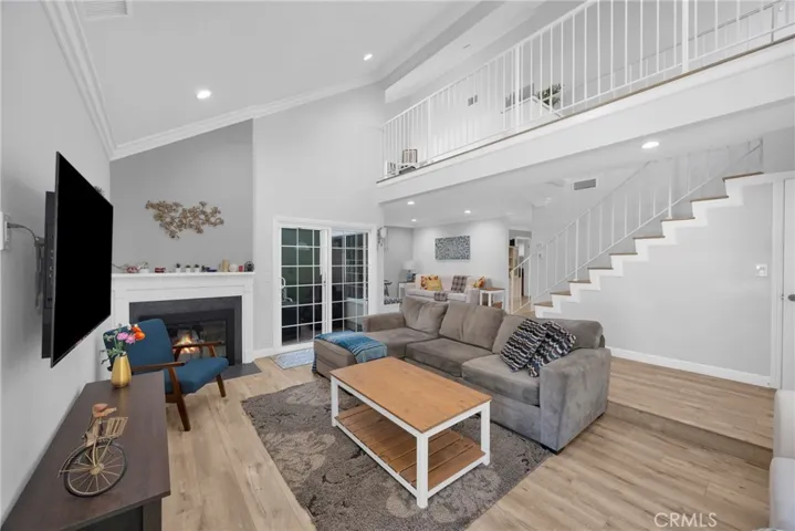 12341 Glacier, Los Alamitos, California 90720
