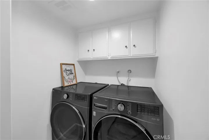 12341 Glacier, Los Alamitos, California 90720