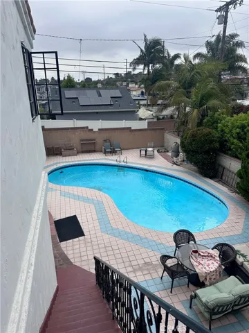 Veiw of the pool