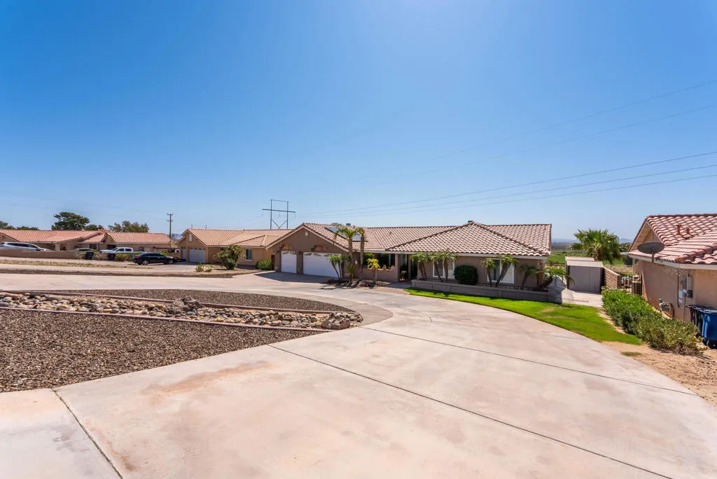 2224 Dekens Court, Blythe, California 92225 — photo 4