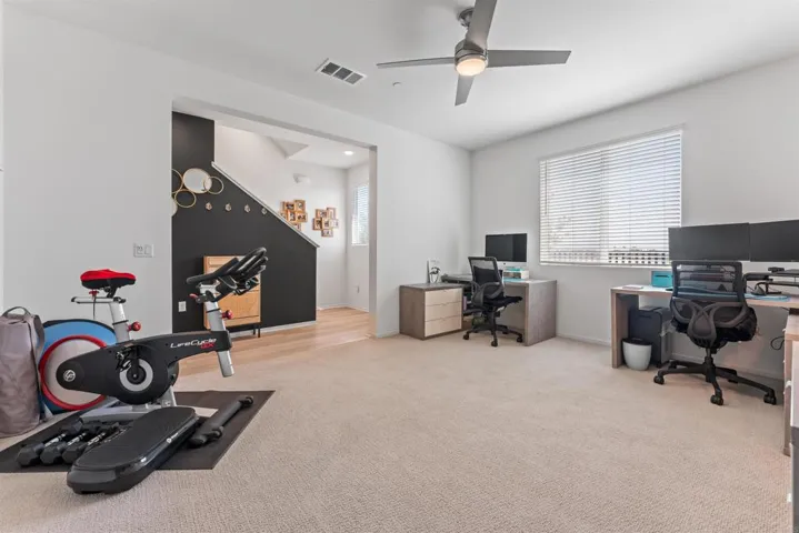 Bonus Den 1st Floor Level