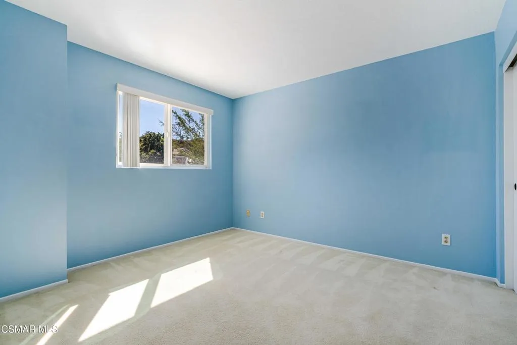 3188 Geronimo Ave-26