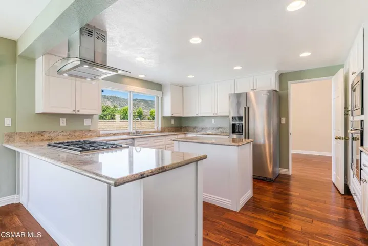 3188 Geronimo Ave-11