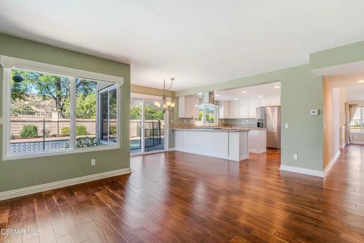 3188 Geronimo Ave-16
