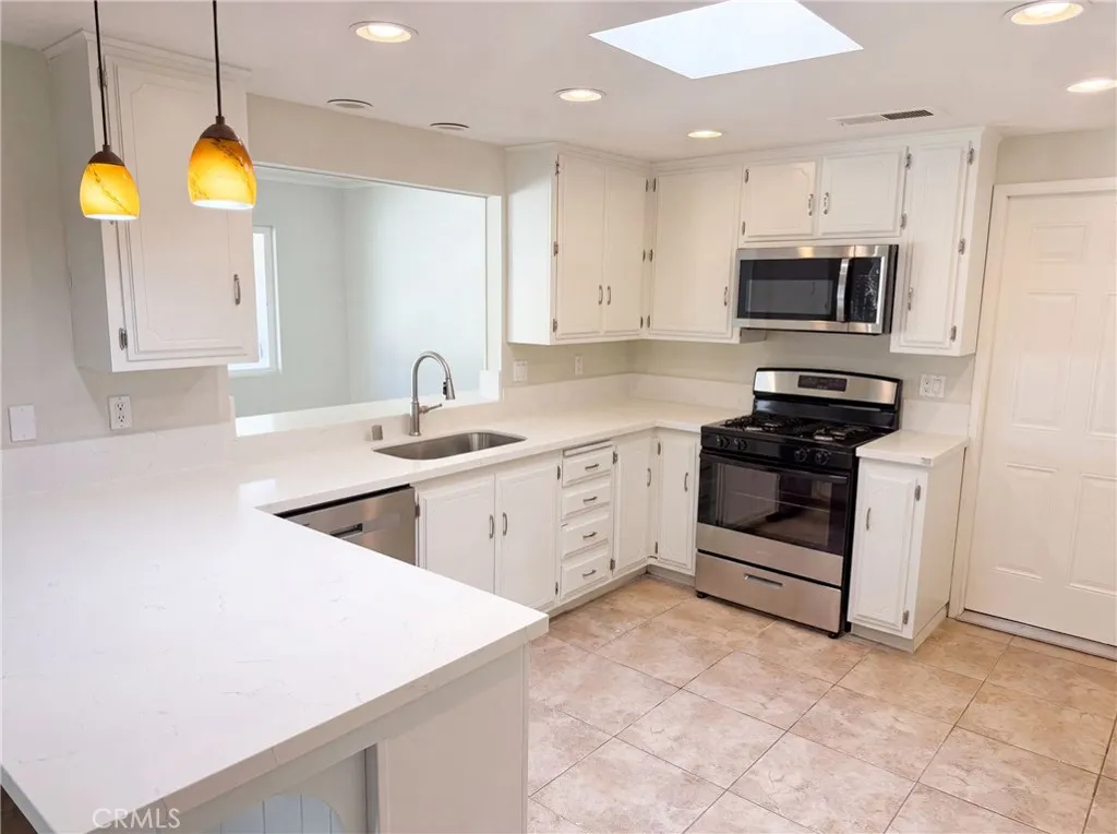 54804 Martinez, Yucca Valley, California 92284 — photo 5