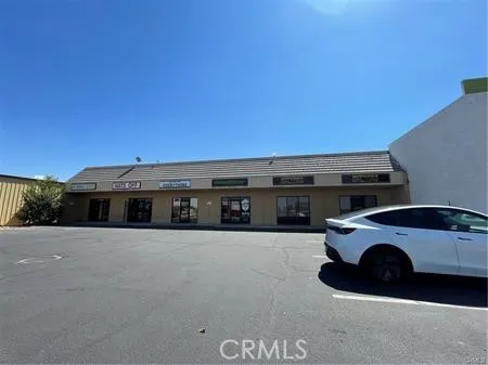 21065 Bear Valley, Apple Valley, California 92308