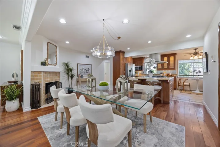 Dining Room to Kitchen