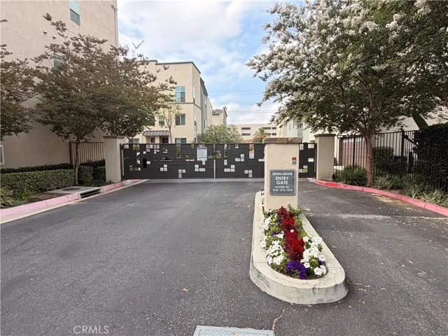 1508 W Artesia Square B, Gardena, California 90248