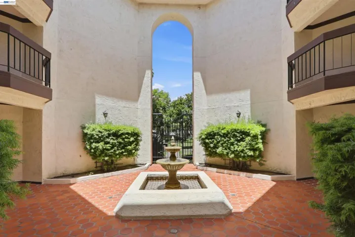 39821 Cedar Blvd 315, Newark, California 94560