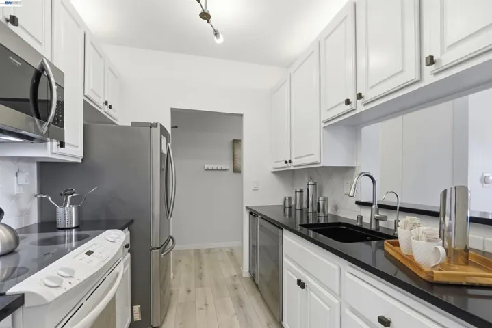 39821 Cedar Blvd 315, Newark, California 94560