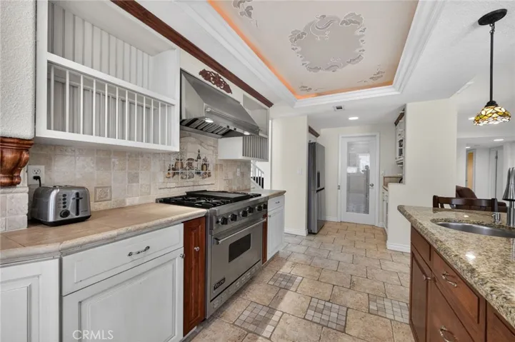 29827 Via Sevilla, Temecula, California 92591
