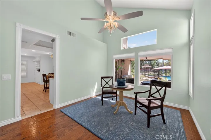 29827 Via Sevilla, Temecula, California 92591
