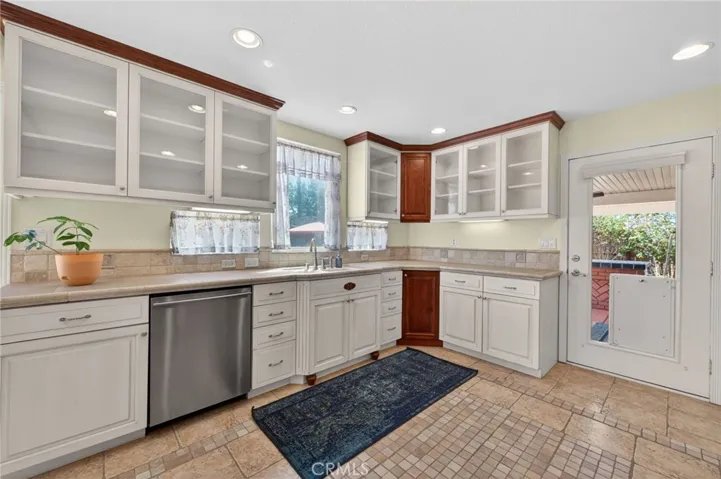 29827 Via Sevilla, Temecula, California 92591