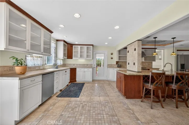 29827 Via Sevilla, Temecula, California 92591