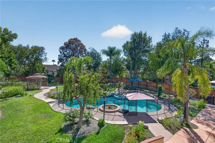 29827 Via Sevilla, Temecula, California 92591