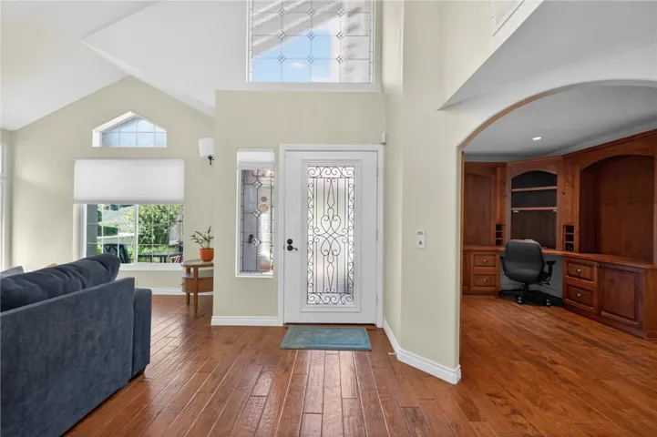 29827 Via Sevilla, Temecula, California 92591