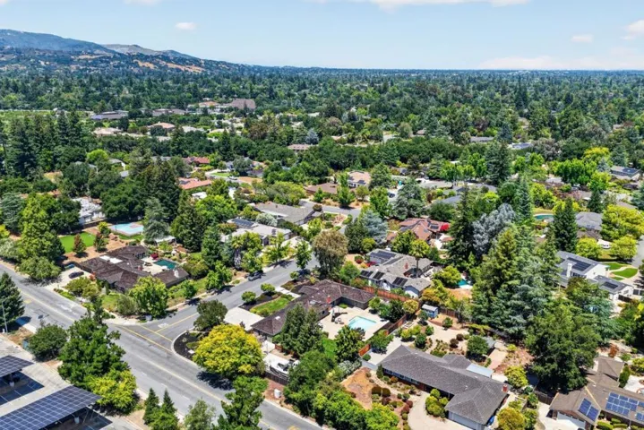 19348 Harleigh Drive, Saratoga, California 95070