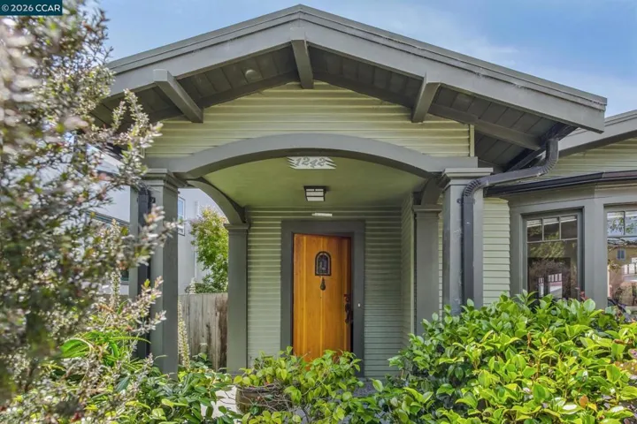 1242 Hopkins St, Berkeley, California 94707