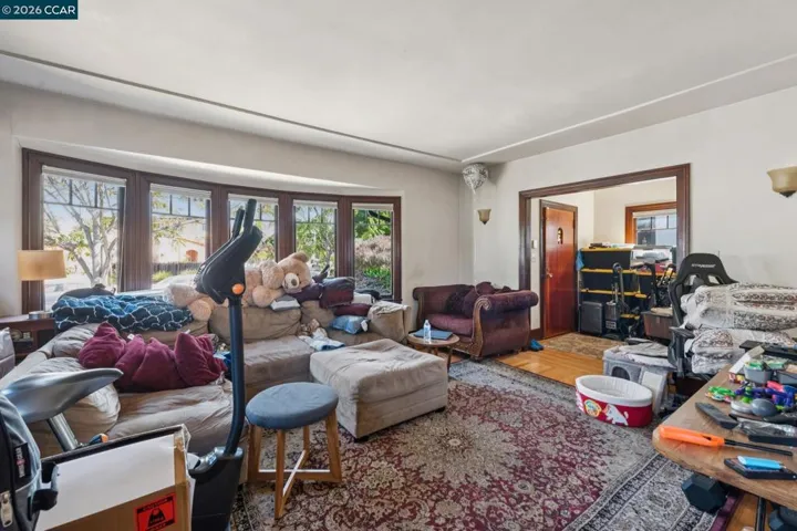 1242 Hopkins St, Berkeley, California 94707