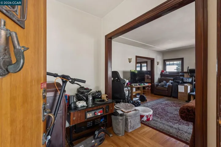 1242 Hopkins St, Berkeley, California 94707