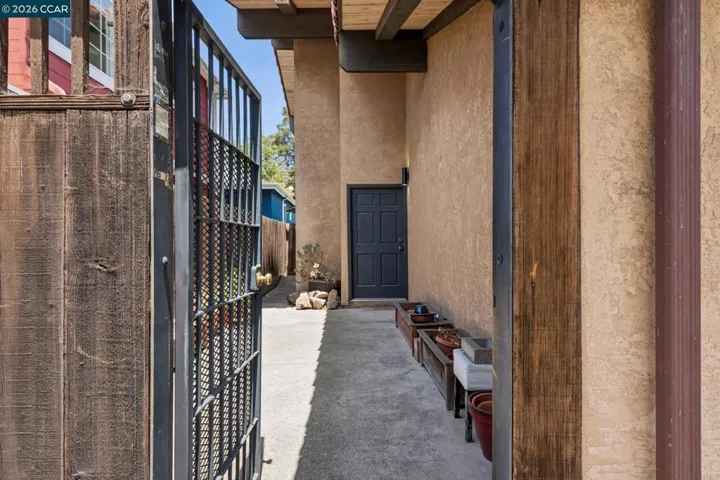 1242 Hopkins St, Berkeley, California 94707