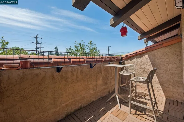 1242 Hopkins St, Berkeley, California 94707