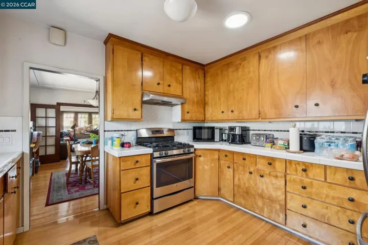 1242 Hopkins St, Berkeley, California 94707