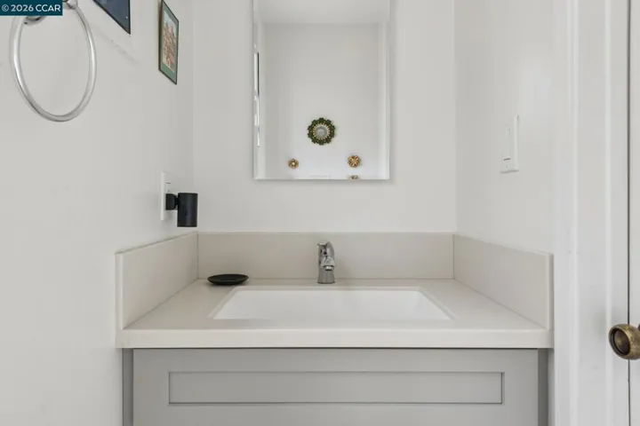1242 Hopkins St, Berkeley, California 94707