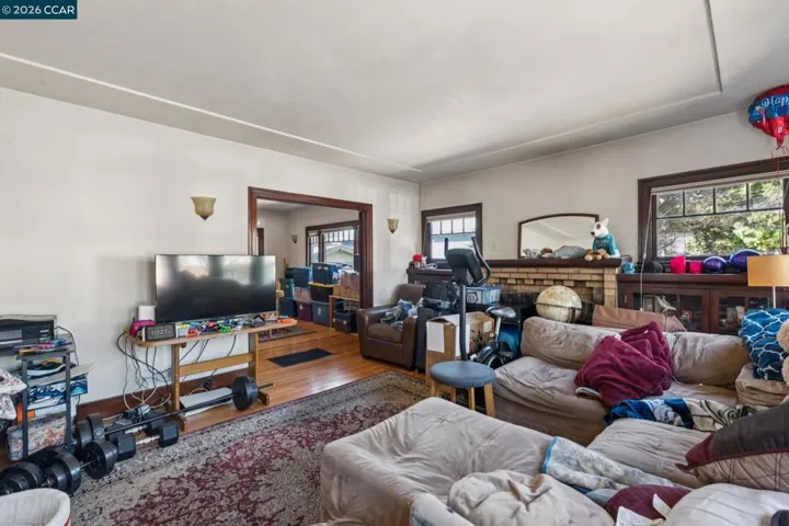 1242 Hopkins St, Berkeley, California 94707