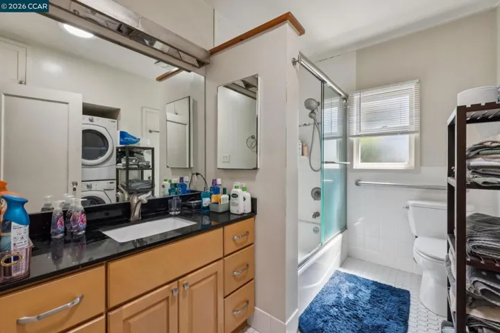 1242 Hopkins St, Berkeley, California 94707