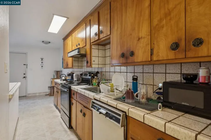 1242 Hopkins St, Berkeley, California 94707