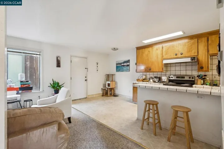 1242 Hopkins St, Berkeley, California 94707