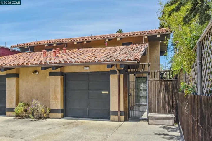 1242 Hopkins St, Berkeley, California 94707