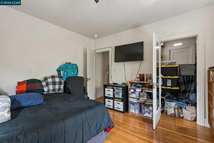 1242 Hopkins St, Berkeley, California 94707