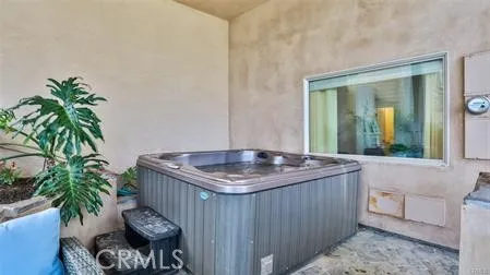 31736 Seacliff Drive, Laguna Beach, California 92651