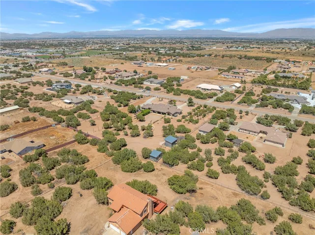 7026 Cataba Road, Oak Hills, California 92344