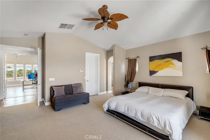 7026 Cataba Road, Oak Hills, California 92344