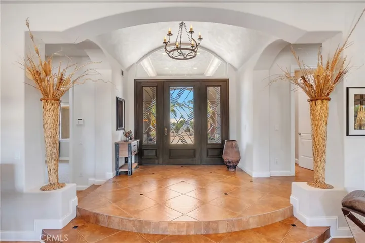 7026 Cataba Road, Oak Hills, California 92344