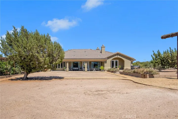 7026 Cataba Road, Oak Hills, California 92344