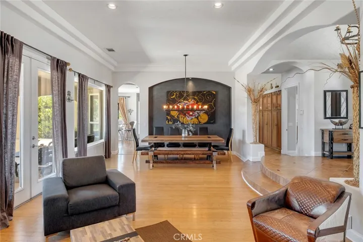 7026 Cataba Road, Oak Hills, California 92344