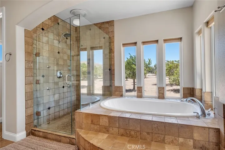 7026 Cataba Road, Oak Hills, California 92344