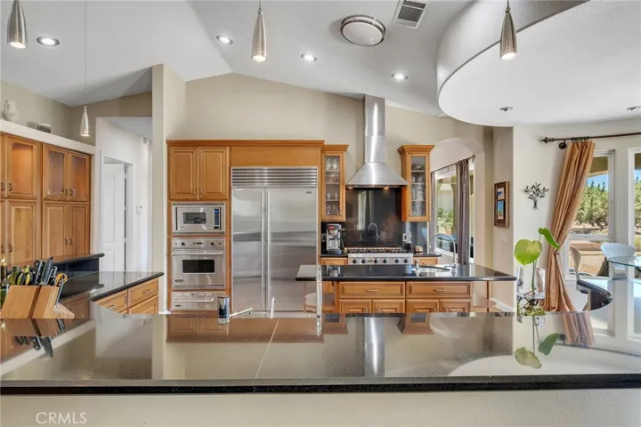 7026 Cataba Road, Oak Hills, California 92344