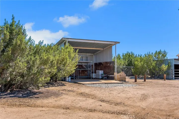 7026 Cataba Road, Oak Hills, California 92344