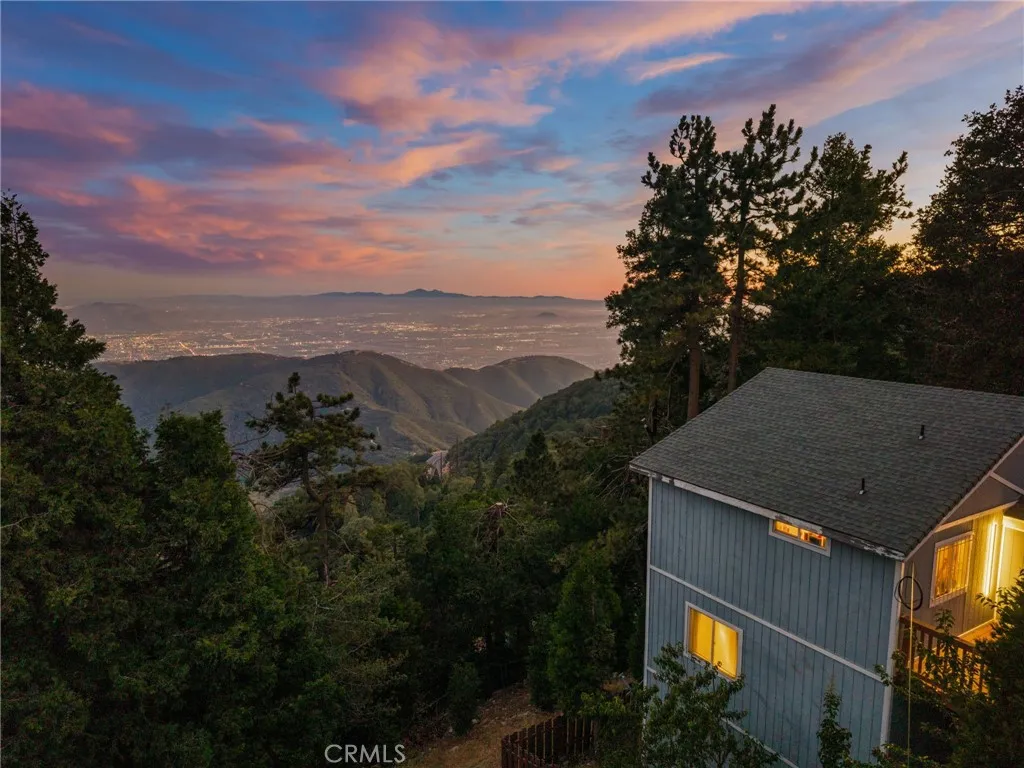 23377 Crestview, Crestline, California 92325 — photo 5