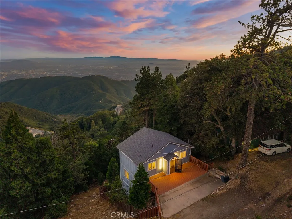 23377 Crestview, Crestline, California 92325 — photo 4
