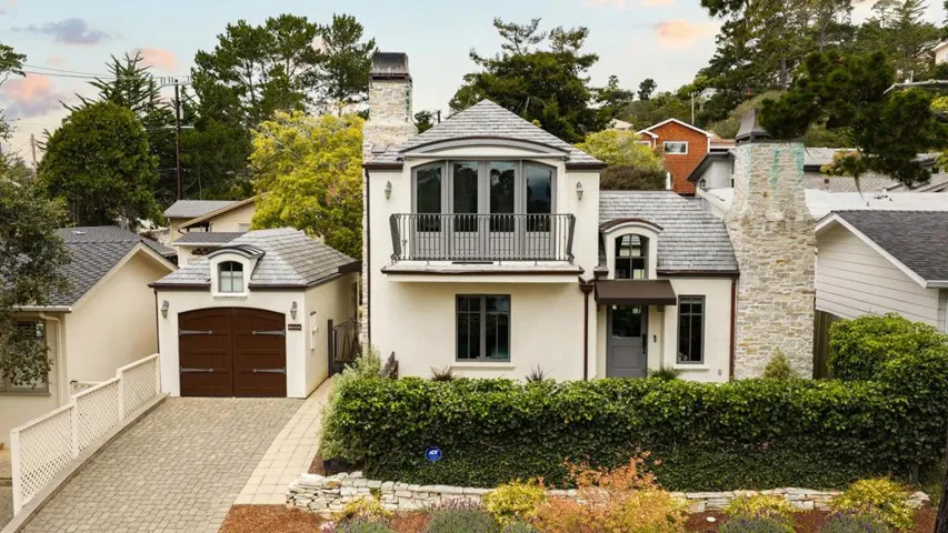 0 1st Ave 2 Ne Of Carpenter, Carmel, California 93921