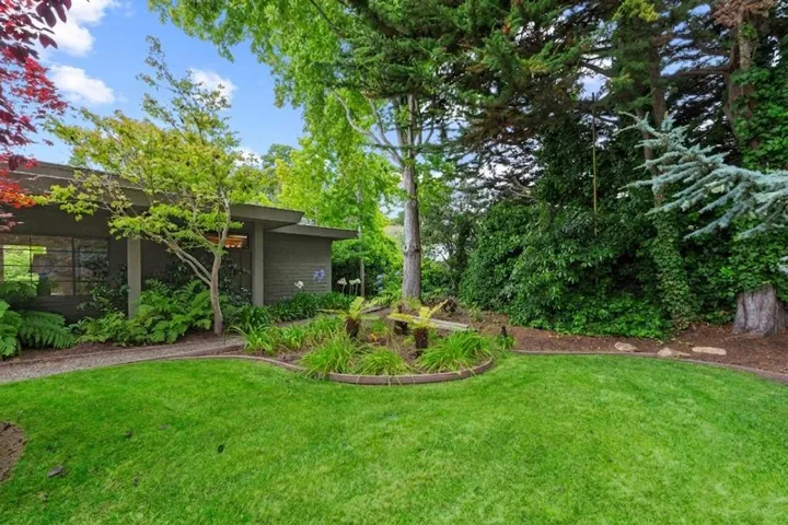 3369 Trevis Way, Carmel, California 93923